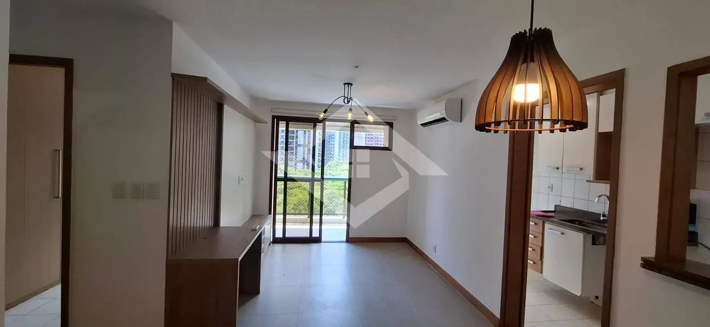 Foto 4 de Apartamento com 2 quartos à venda, 68m2 em Barra da Tijuca, Rio De Janeiro - RJ