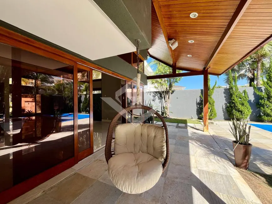 Foto 4 de Casa com 4 quartos para alugar, 300m2 em Barra da Tijuca, Rio De Janeiro - RJ