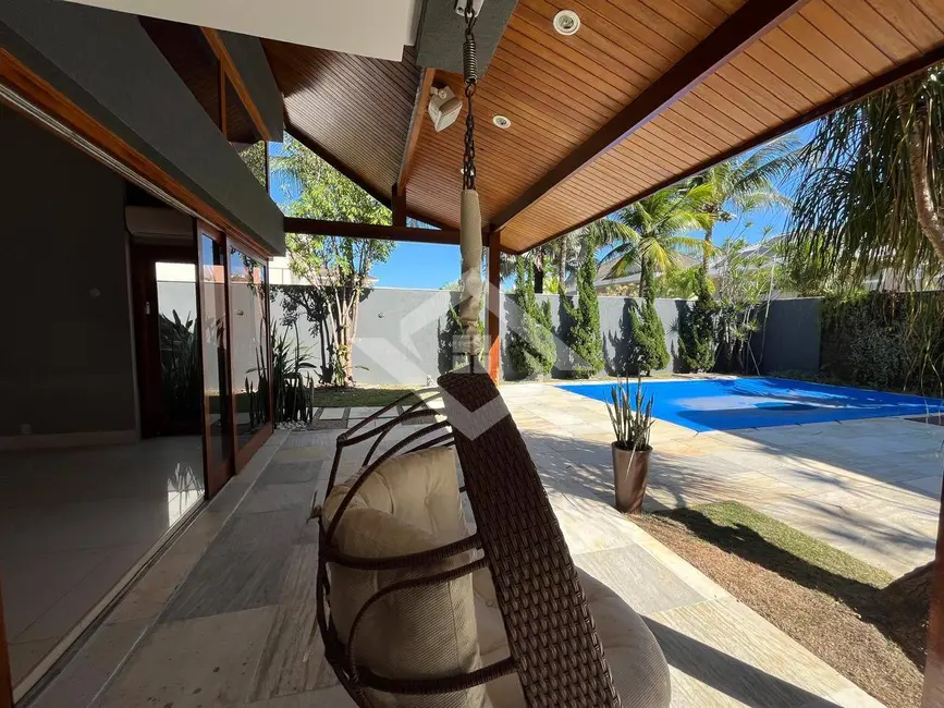 Foto 6 de Casa com 4 quartos para alugar, 300m2 em Barra da Tijuca, Rio De Janeiro - RJ