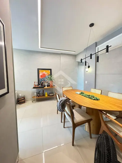 Foto 6 de Apartamento com 2 quartos à venda, 90m2 em Icaraí, Niteroi - RJ