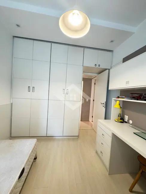 Foto 7 de Apartamento com 2 quartos à venda, 90m2 em Icaraí, Niteroi - RJ