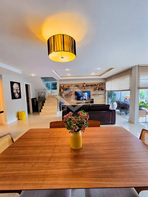 Casa de Condomínio com 4 quartos à venda, 273m2 em Recreio dos Bandeirantes, Rio De Janeiro - RJ - imagem 9 Foto 9 de Casa de Condomínio com 4 quartos à venda, 273m2 em Recreio dos Bandeirantes, Rio De Janeiro - RJ