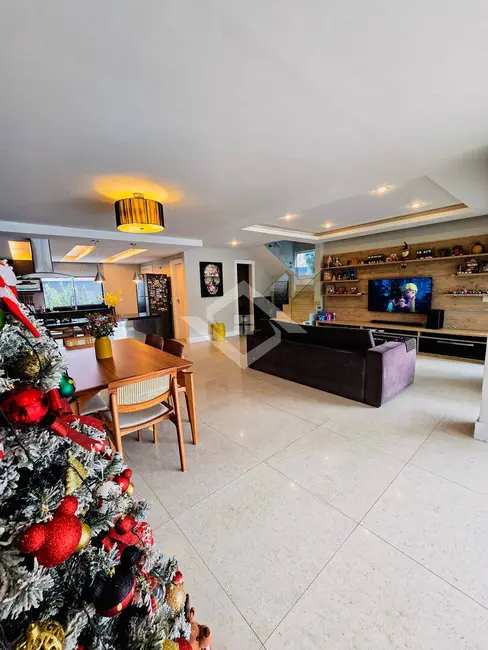 Casa de Condomínio com 4 quartos à venda, 273m2 em Recreio dos Bandeirantes, Rio De Janeiro - RJ - imagem 7 Foto 7 de Casa de Condomínio com 4 quartos à venda, 273m2 em Recreio dos Bandeirantes, Rio De Janeiro - RJ