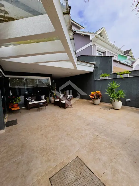 Casa de Condomínio com 4 quartos à venda, 273m2 em Recreio dos Bandeirantes, Rio De Janeiro - RJ - imagem 4 Foto 4 de Casa de Condomínio com 4 quartos à venda, 273m2 em Recreio dos Bandeirantes, Rio De Janeiro - RJ