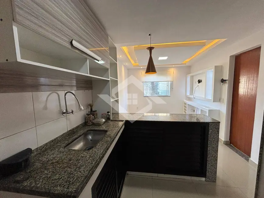 Apartamento com 3 quartos para alugar, 60m2 em Madureira, Rio De Janeiro - RJ - imagem 9 Foto 9 de Apartamento com 3 quartos para alugar, 60m2 em Madureira, Rio De Janeiro - RJ