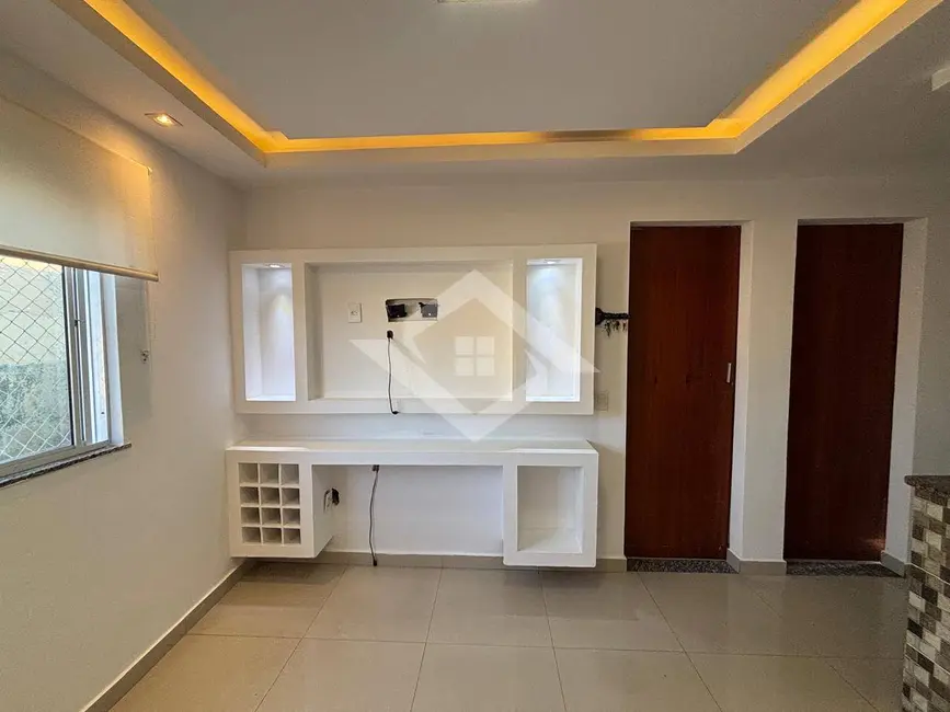 Apartamento com 3 quartos para alugar, 60m2 em Madureira, Rio De Janeiro - RJ - imagem 2 Foto 2 de Apartamento com 3 quartos para alugar, 60m2 em Madureira, Rio De Janeiro - RJ