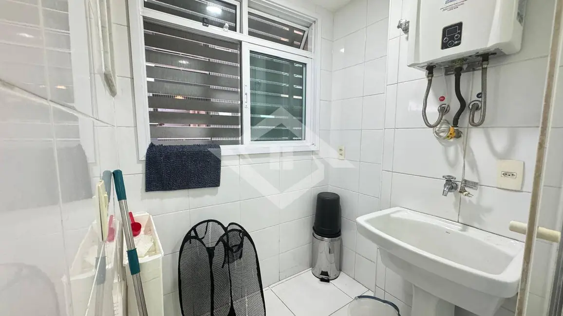 Foto 5 de Apartamento com 2 quartos à venda, 75m2 em Icaraí, Niteroi - RJ