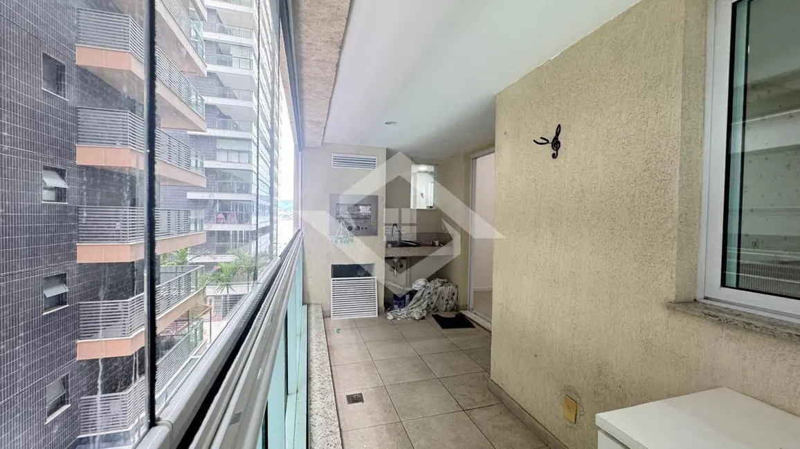 Foto 4 de Apartamento com 2 quartos à venda, 75m2 em Icaraí, Niteroi - RJ