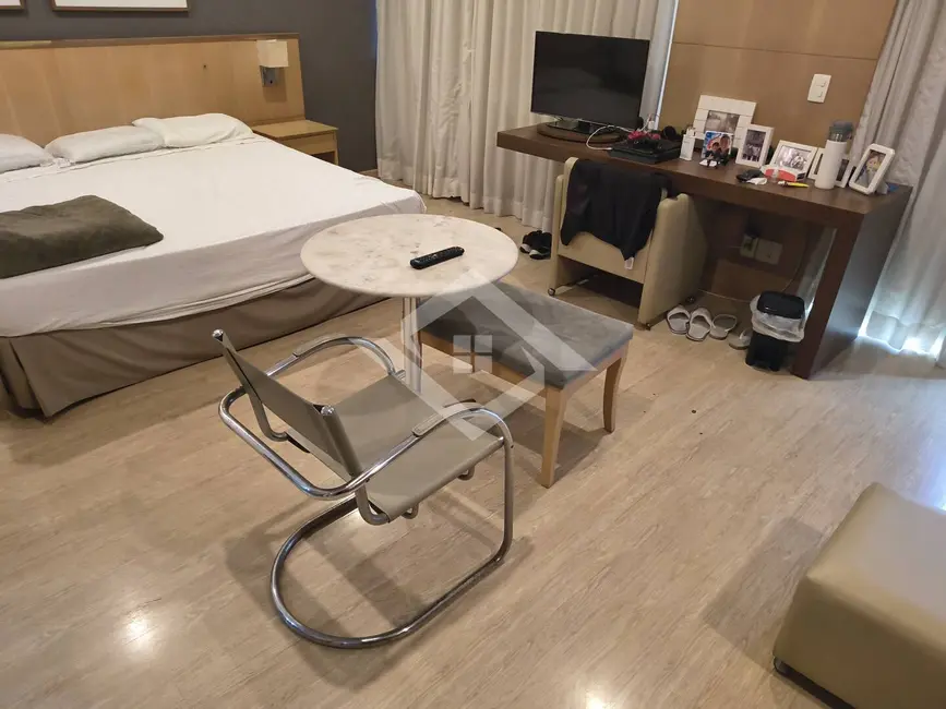 Foto 6 de Loft / Flat com 2 quartos à venda, 66m2 em Barra da Tijuca, Rio De Janeiro - RJ