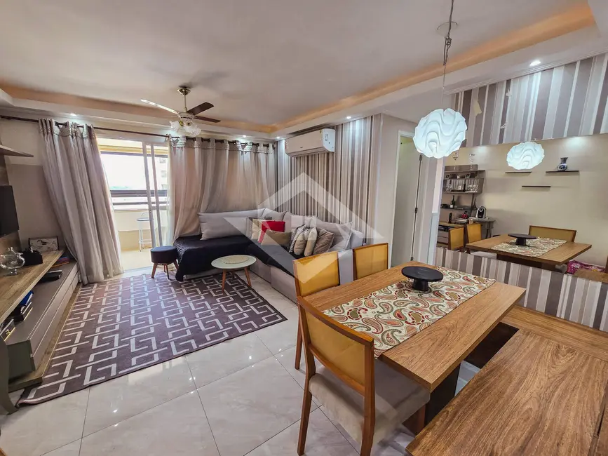 Foto 2 de Apartamento com 3 quartos à venda, 74m2 em Taquara, Rio De Janeiro - RJ