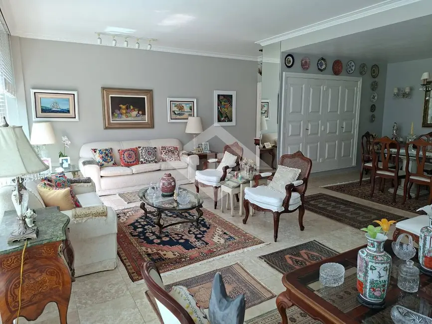 Foto 1 de Apartamento com 4 quartos à venda, 200m2 em Leblon, Rio De Janeiro - RJ