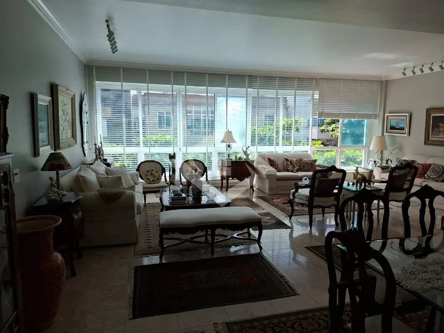 Foto 4 de Apartamento com 4 quartos à venda, 200m2 em Leblon, Rio De Janeiro - RJ