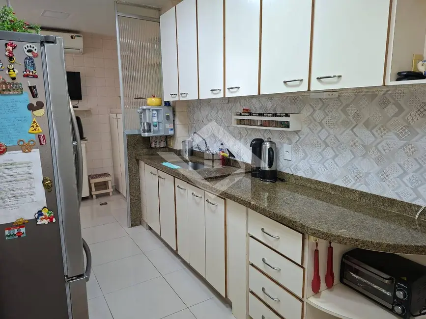 Foto 8 de Apartamento com 4 quartos à venda, 200m2 em Leblon, Rio De Janeiro - RJ
