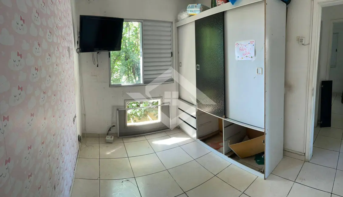 Foto 2 de Apartamento com 3 quartos à venda, 51m2 em Inhoaíba, Rio De Janeiro - RJ
