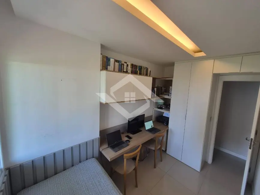 Foto 8 de Apartamento com 3 quartos à venda, 90m2 em Rio De Janeiro - RJ