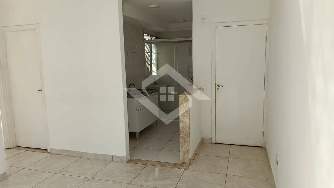 Foto 2 de Apartamento com 2 quartos à venda, 45m2 em Realengo, Rio De Janeiro - RJ