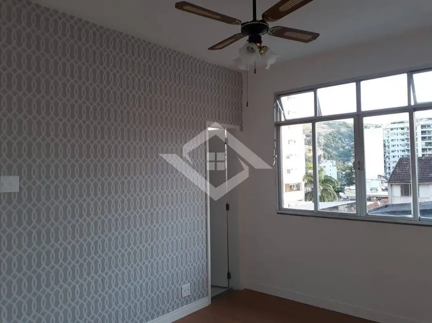 Foto 9 de Casa com 4 quartos à venda, 900m2 em Santa Rosa, Niteroi - RJ