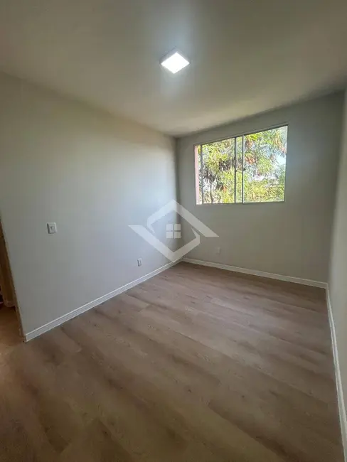 Foto 1 de Apartamento com 2 quartos à venda, 40m2 em Itaúna, Sao Goncalo - RJ