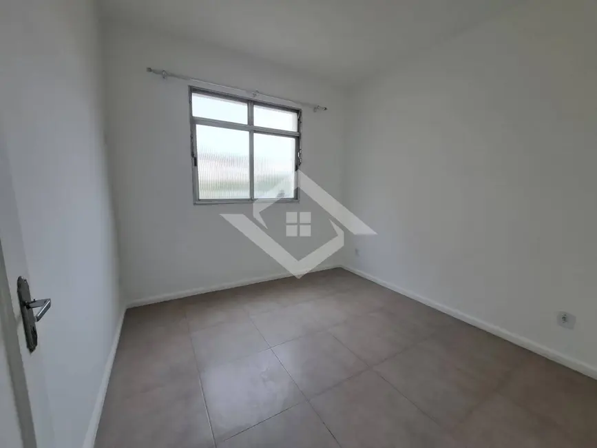 Foto 8 de Apartamento com 3 quartos para alugar, 90m2 em Del Castilho, Rio De Janeiro - RJ