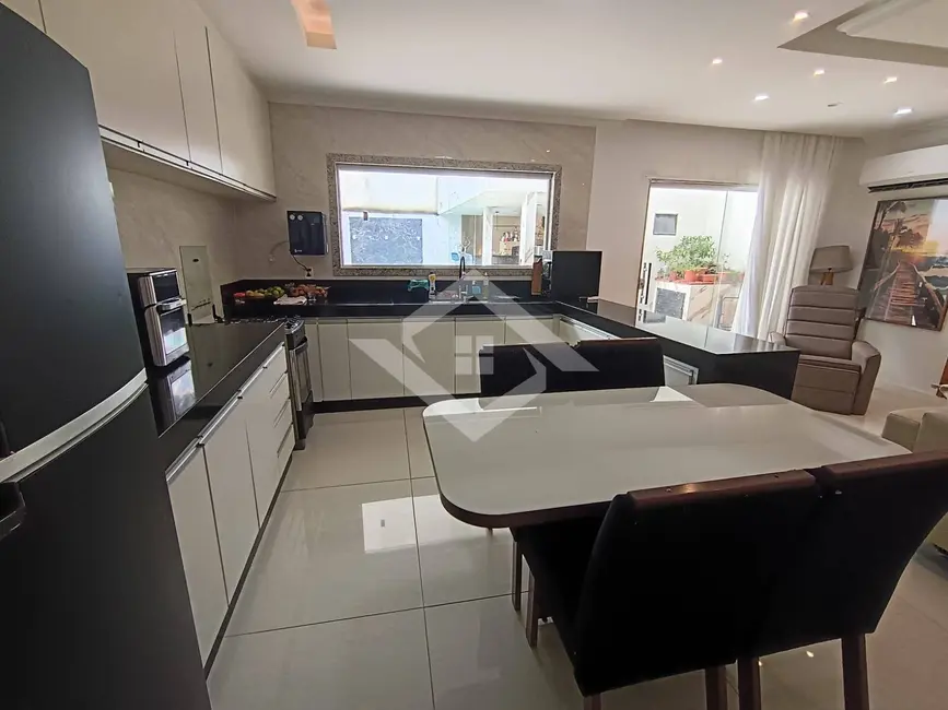 Foto 4 de Casa de Condomínio com 2 quartos à venda em Campo Grande, Rio De Janeiro - RJ