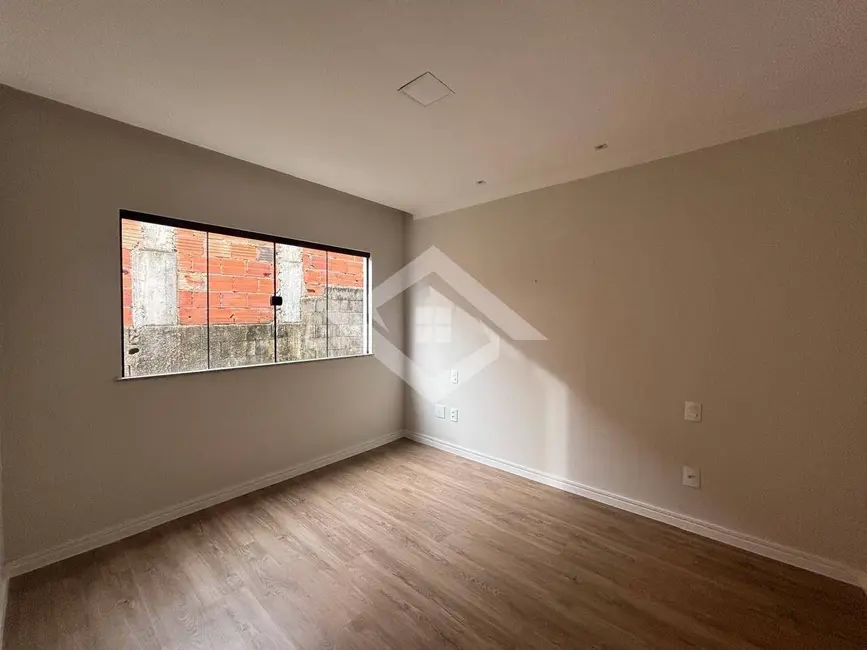 Foto 5 de Casa com 3 quartos à venda, 298m2 em Tijuca, Teresopolis - RJ