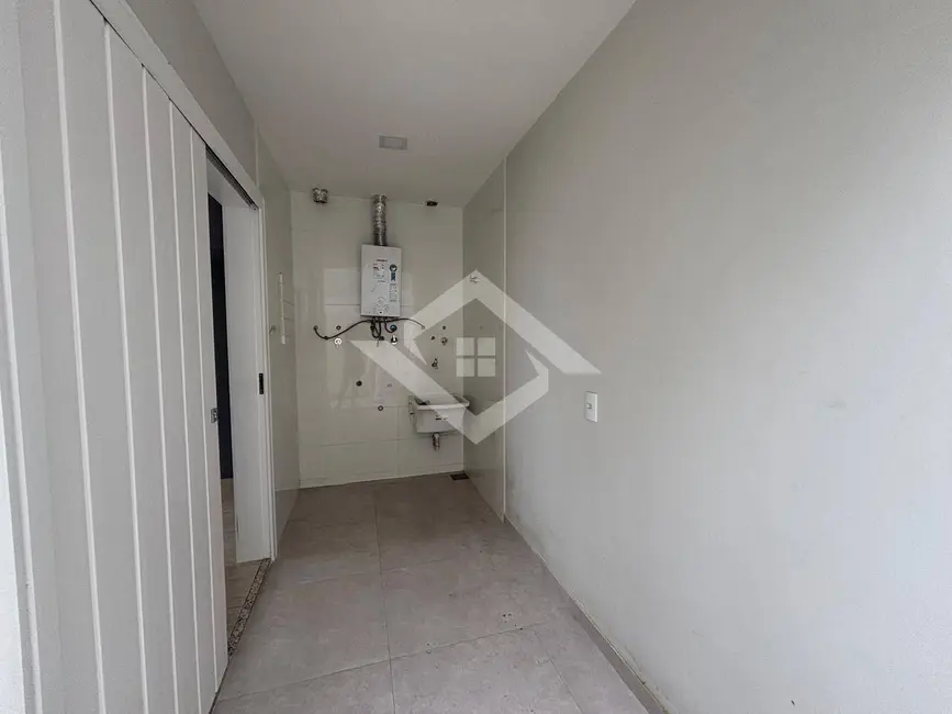 Foto 6 de Casa com 3 quartos à venda, 298m2 em Tijuca, Teresopolis - RJ