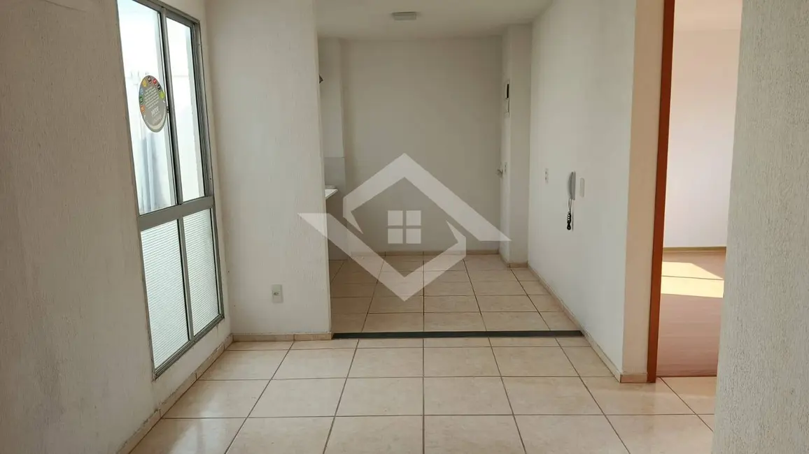 Foto 2 de Apartamento com 2 quartos à venda, 45m2 em Cosmos, Rio De Janeiro - RJ