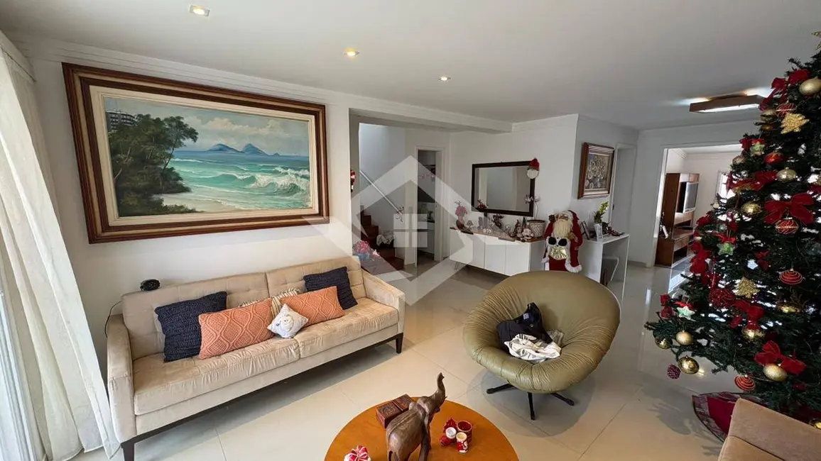 Casa com 3 quartos à venda, 400m2 em Barra da Tijuca, Rio De Janeiro - RJ - imagem 7 Foto 7 de Casa com 3 quartos à venda, 400m2 em Barra da Tijuca, Rio De Janeiro - RJ