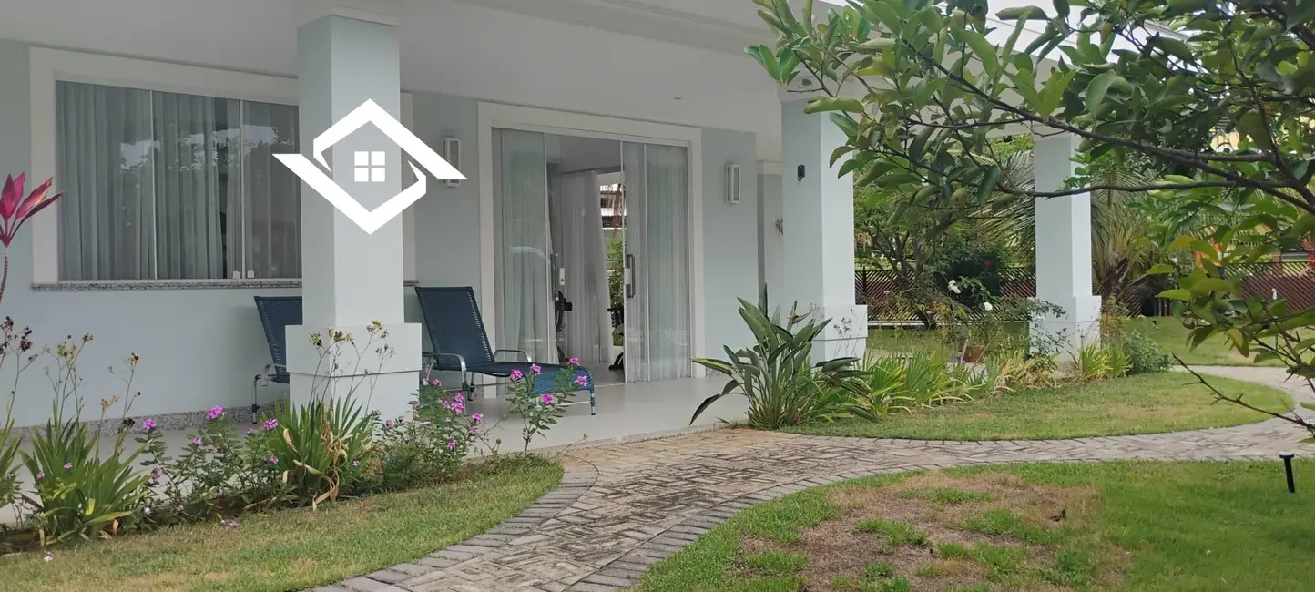 Foto 5 de Casa com 4 quartos à venda, 300m2 em Araruama - RJ