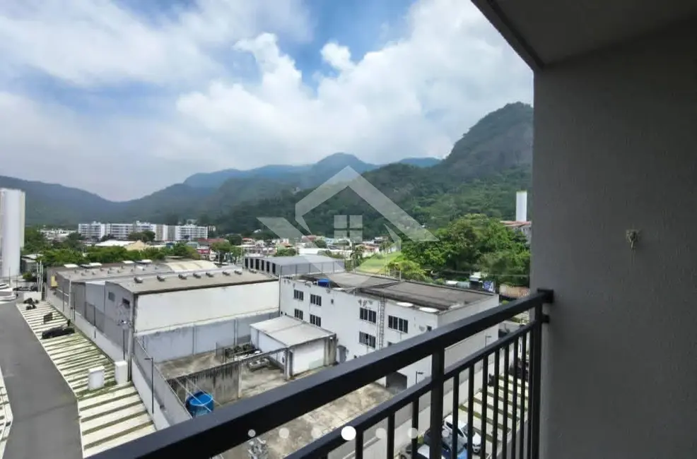 Foto 2 de Apartamento com 2 quartos à venda, 50m2 em Jacarepaguá, Rio De Janeiro - RJ