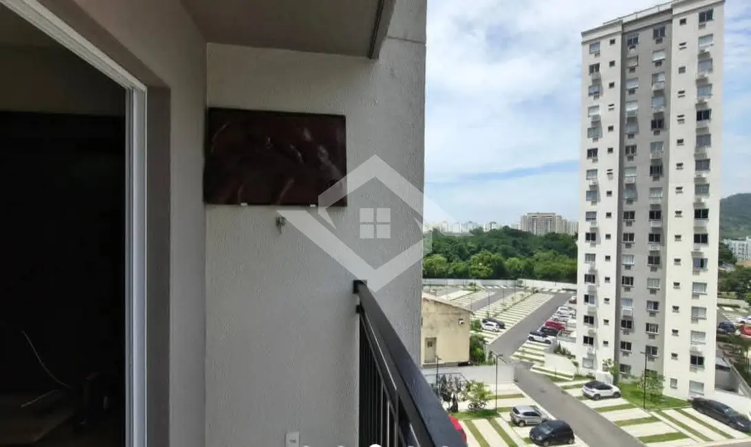 Foto 3 de Apartamento com 2 quartos à venda, 50m2 em Jacarepaguá, Rio De Janeiro - RJ
