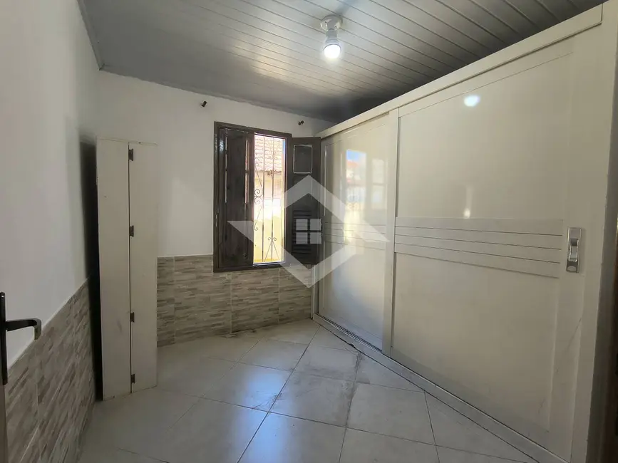 Casa com 3 quartos à venda em Jardim Carioca, Rio De Janeiro - RJ - imagem 9 Foto 9 de Casa com 3 quartos à venda em Jardim Carioca, Rio De Janeiro - RJ