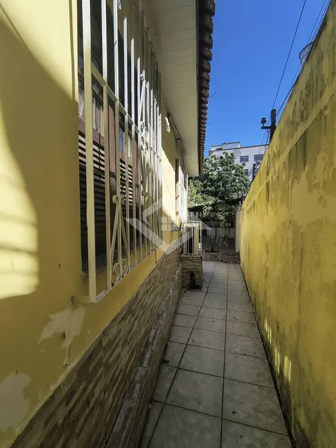 Casa com 3 quartos à venda em Jardim Carioca, Rio De Janeiro - RJ - imagem 6 Foto 6 de Casa com 3 quartos à venda em Jardim Carioca, Rio De Janeiro - RJ