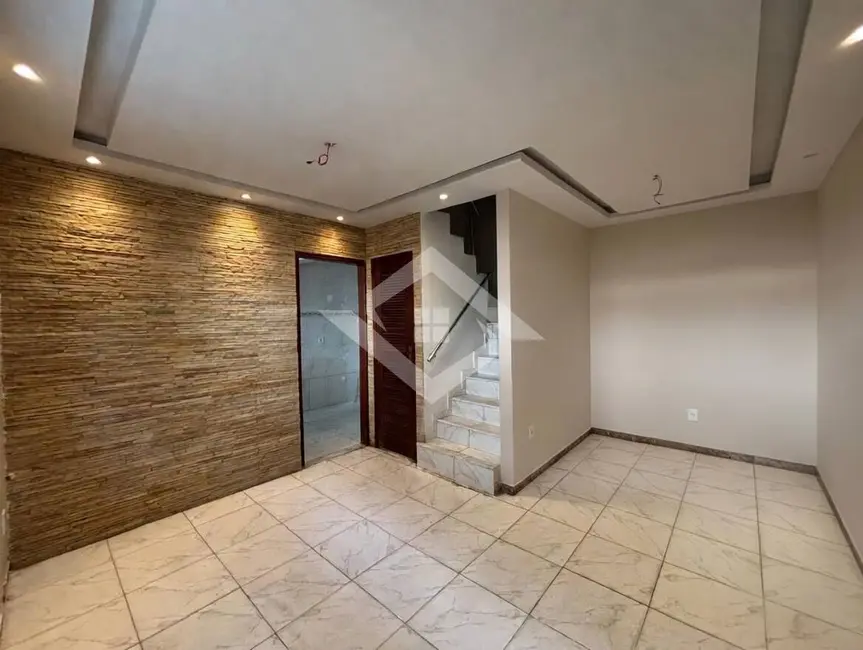 Foto 1 de Casa com 3 quartos para alugar, 150m2 em Bento Ribeiro, Rio De Janeiro - RJ