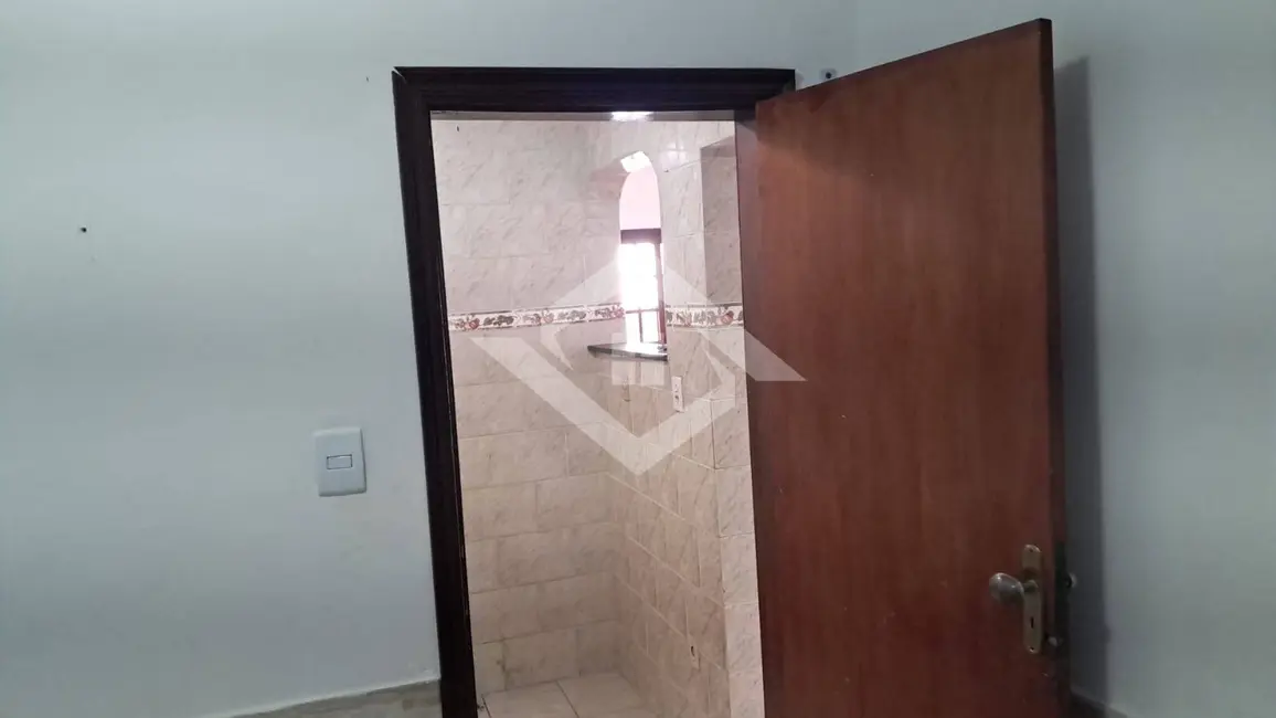 Foto 6 de Casa com 1 quarto à venda, 100m2 em Jardim Vinte e Cinco de Agosto, Duque De Caxias - RJ