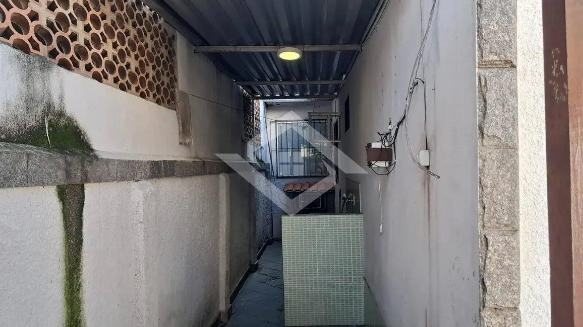 Foto 9 de Casa com 1 quarto à venda, 100m2 em Jardim Vinte e Cinco de Agosto, Duque De Caxias - RJ