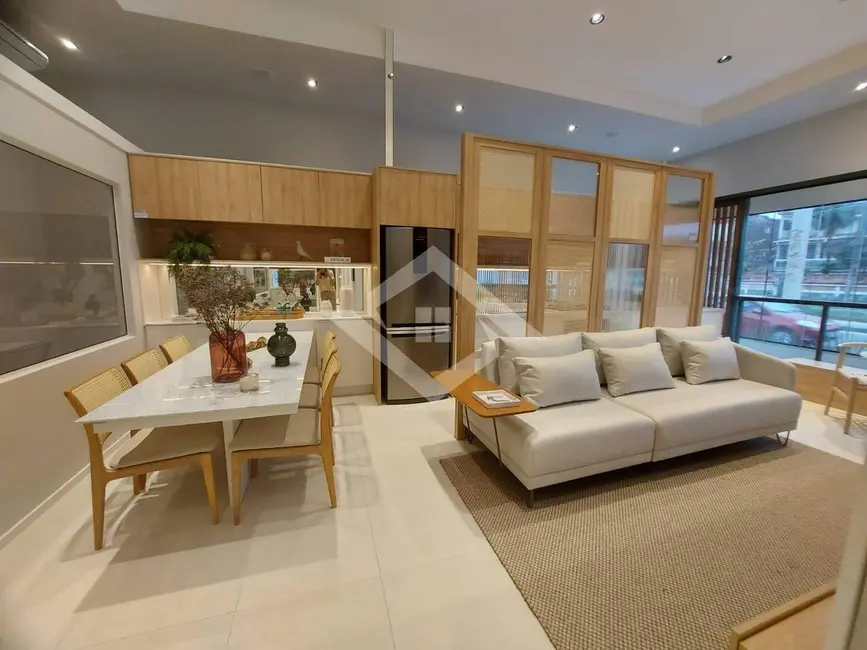 Foto 2 de Apartamento com 2 quartos à venda, 126m2 em Rio De Janeiro - RJ
