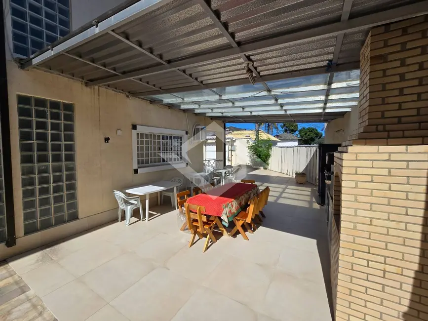 Foto 7 de Casa com 3 quartos à venda e para alugar, 220m2 em Freguesia (Jacarepaguá), Rio De Janeiro - RJ