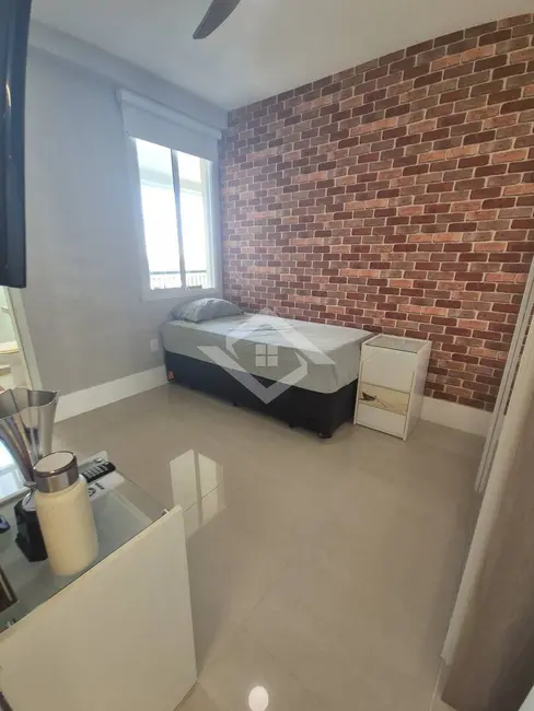 Foto 8 de Apartamento com 4 quartos à venda, 166m2 em Rio De Janeiro - RJ