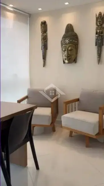 Apartamento com 3 quartos à venda, 145m2 em Rio De Janeiro - RJ - imagem 5 Foto 5 de Apartamento com 3 quartos à venda, 145m2 em Rio De Janeiro - RJ