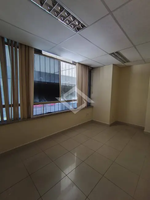Foto 1 de Loja para alugar, 140m2 em Centro, Niteroi - RJ