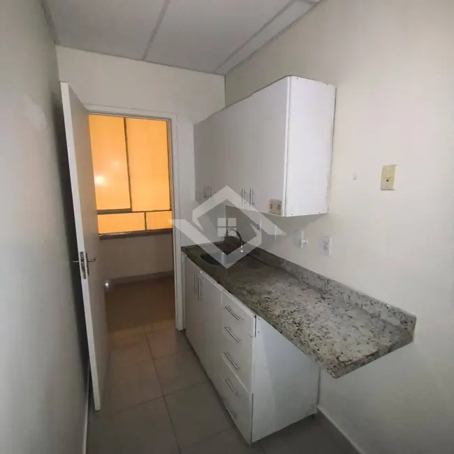 Foto 3 de Loja para alugar, 140m2 em Centro, Niteroi - RJ