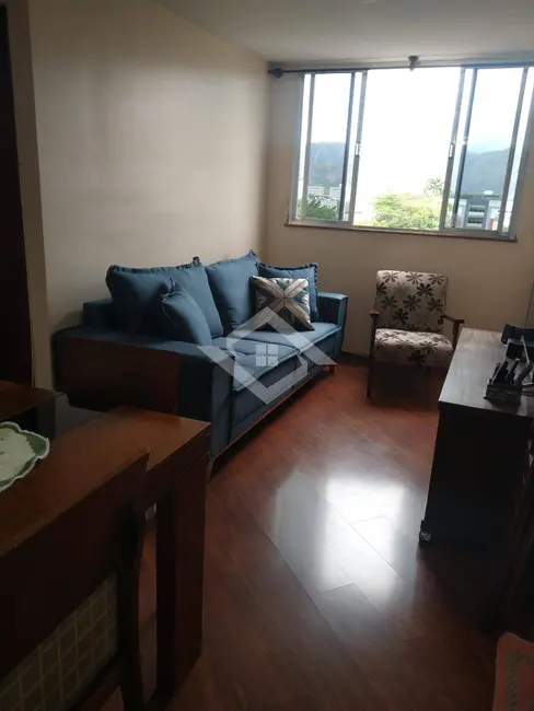 Foto 3 de Apartamento com 2 quartos à venda, 50m2 em Realengo, Rio De Janeiro - RJ
