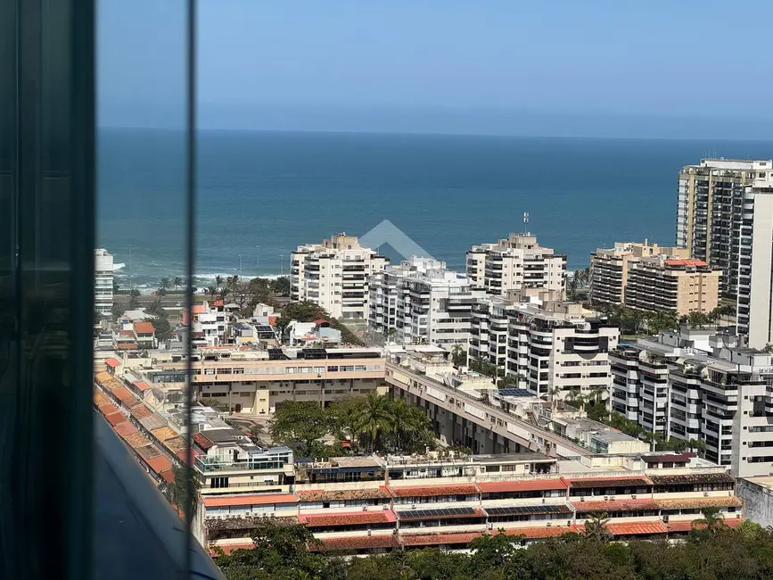 Foto 3 de Apartamento com 2 quartos à venda, 65m2 em Barra da Tijuca, Rio De Janeiro - RJ