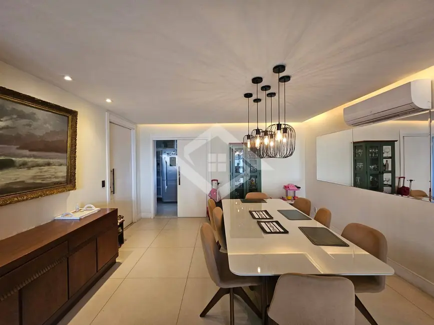 Foto 4 de Apartamento com 4 quartos à venda, 166m2 em Rio De Janeiro - RJ