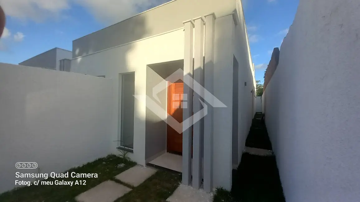 Foto 2 de Casa com 2 quartos à venda, 75m2 em Pedra de Guaratiba, Rio De Janeiro - RJ