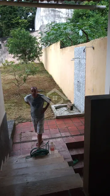 Foto 3 de Casa com 6 quartos à venda, 982m2 em Araruama - RJ