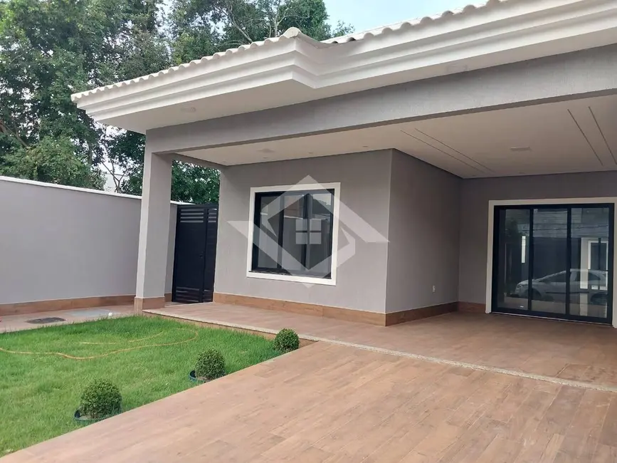 Foto 1 de Casa de Condomínio com 3 quartos à venda, 252m2 em Guaratiba, Rio De Janeiro - RJ