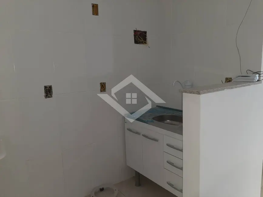 Foto 5 de Casa com 1 quarto para alugar, 30m2 em Madureira, Rio De Janeiro - RJ