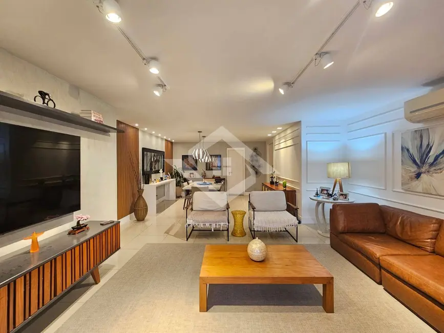 Foto 9 de Apartamento com 4 quartos à venda, 169m2 em Rio De Janeiro - RJ